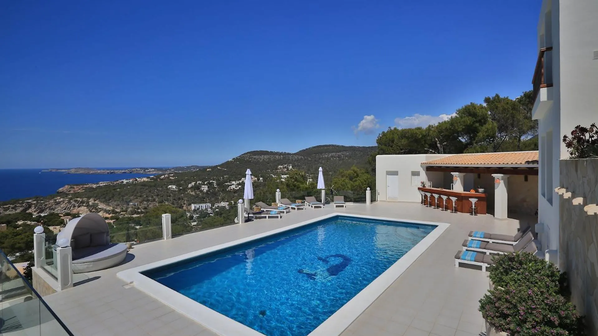 C'An Petra, Carrer Club Robinson Villa Sant Josep de sa Talaia