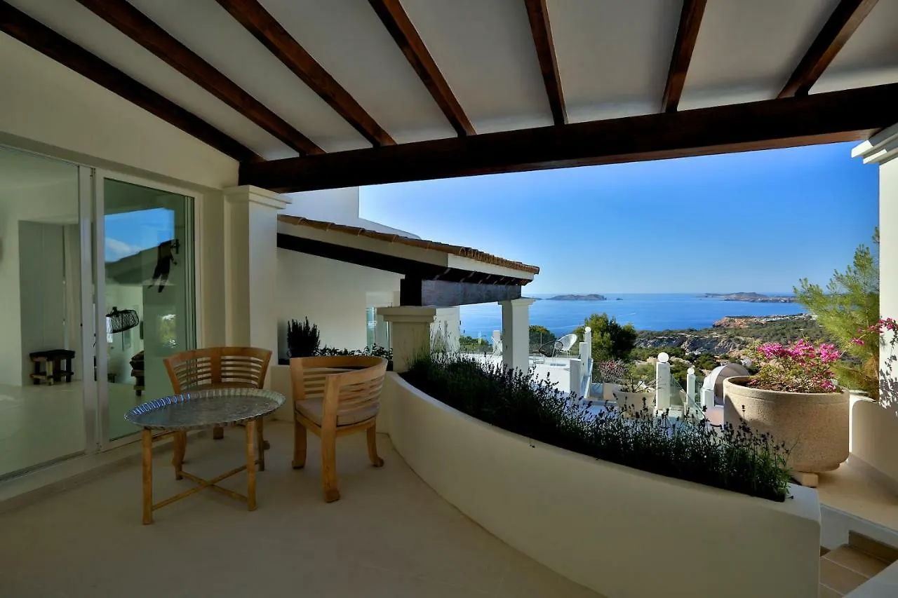 C'An Petra, Carrer Club Robinson Villa Sant Josep de sa Talaia