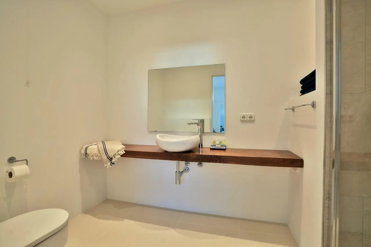 Vila C'An Petra, Carrer Club Robinson San José Španělsko
